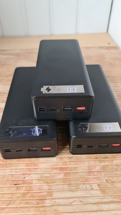 Павербанк powerbank на аккумуляторах 18650 Samsung  50.000