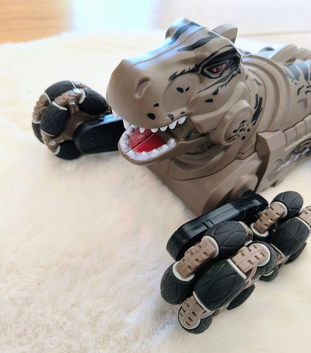 Auto dinozaur sterowane dla dzieci