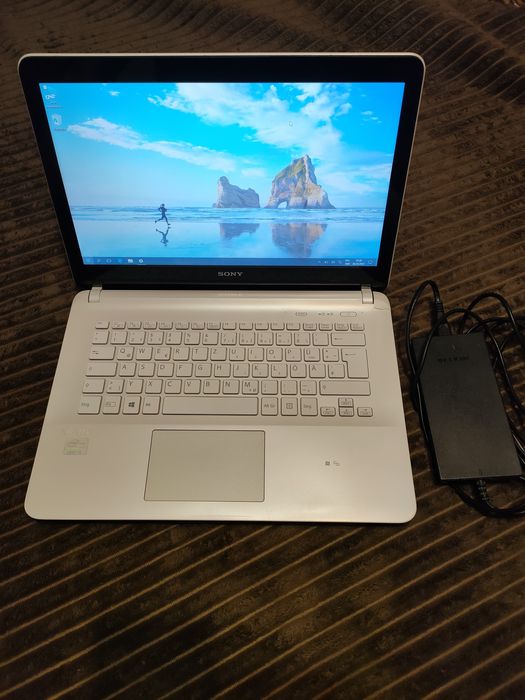 Ноутбук Sony Vaio SVF142C29M