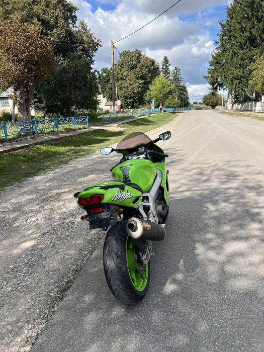 Kawasaki zx900c свіжо пригнаний