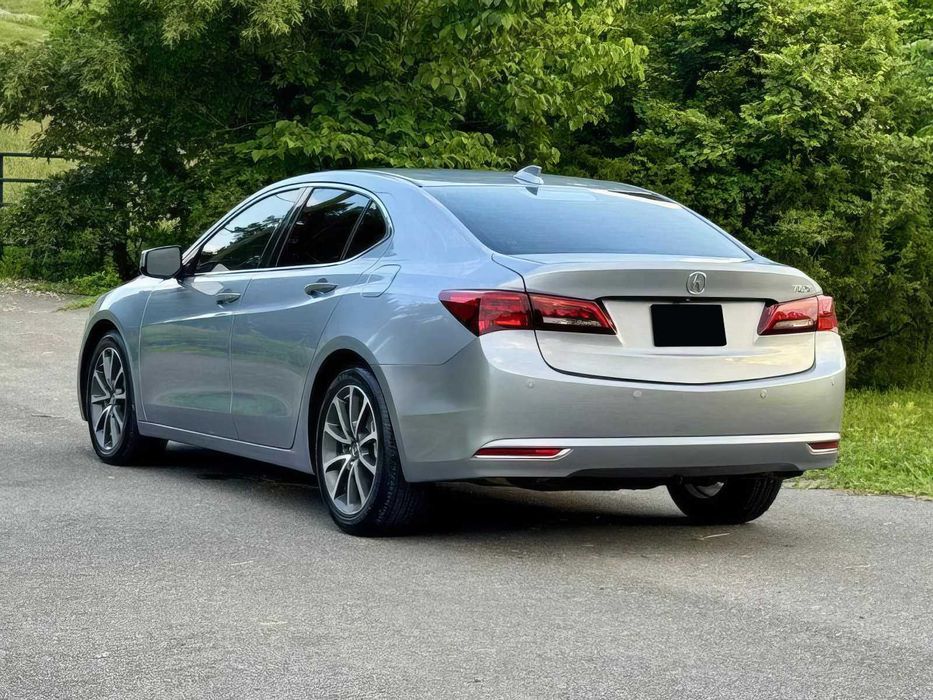 Acura TLX      2015