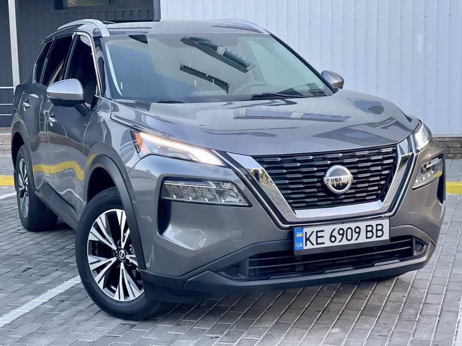 NISSAN ROGUE SV Отличное состояние