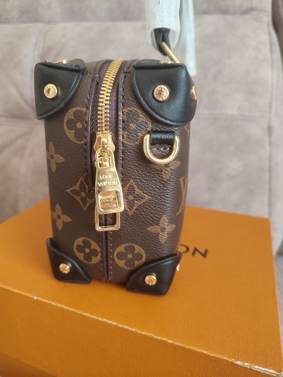 Сумки Louis Vuitton Petite Malle, сумка Луи Витон
Сумки Louis Vuitton