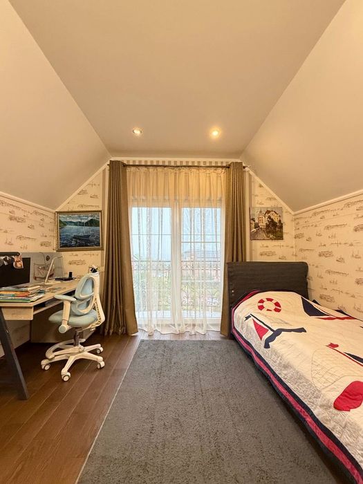 Оренда будинку вул.Рівненська