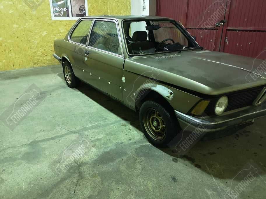 BMW E21 318i_Para Peças
