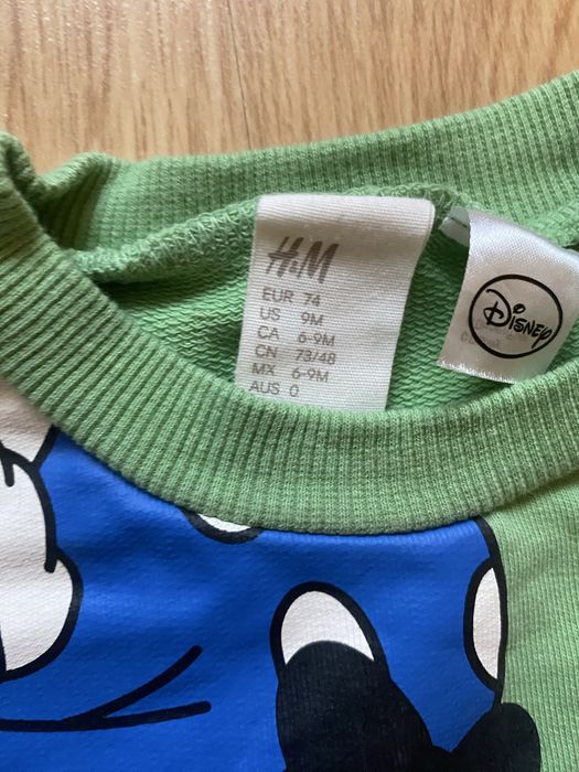Zielona bluza H&M z Donaldem i Miki, stan idealny, r. 74 (6-9 mies.)