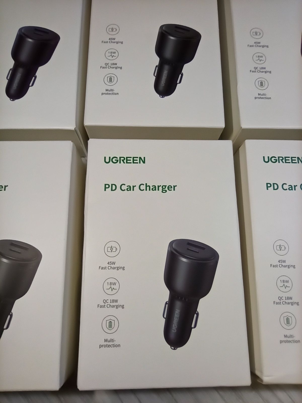 UGREEN Car Charger 63w (45w+18w) автомобільний зарядний пристрій