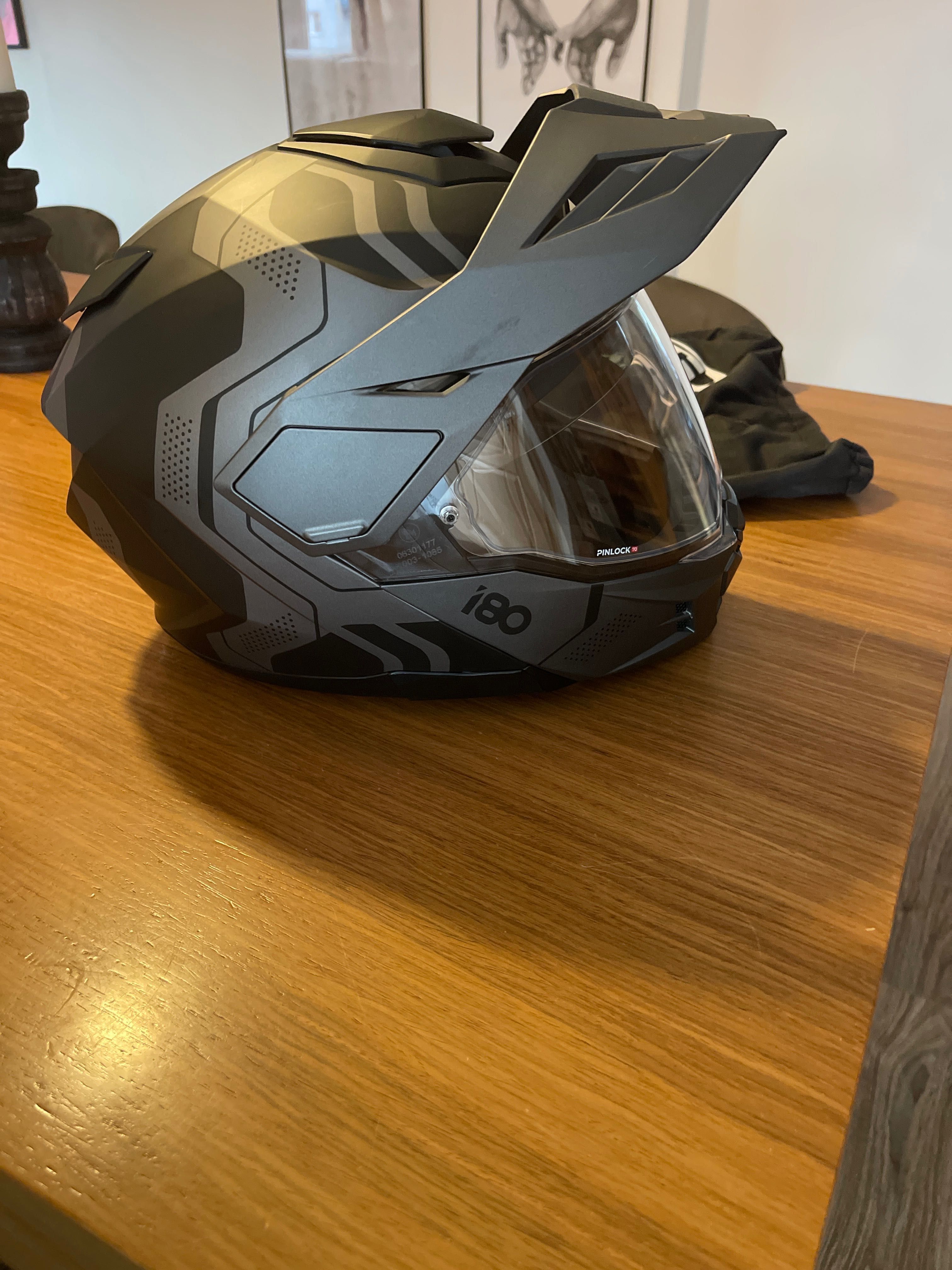 Kask HJC i80 rozm. S