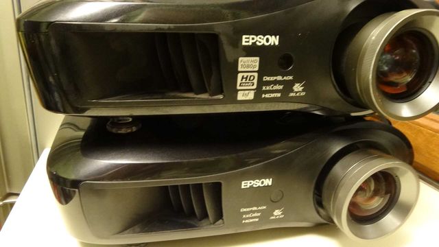 Projektor Epson EMP-TW2000 Full HD 2szt uszk.