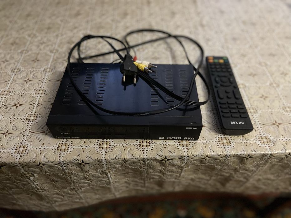 Супутникова приставка, ТВ