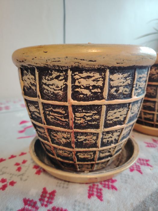 Doniczka ceramiczna z podstawką 17×15,5 cm