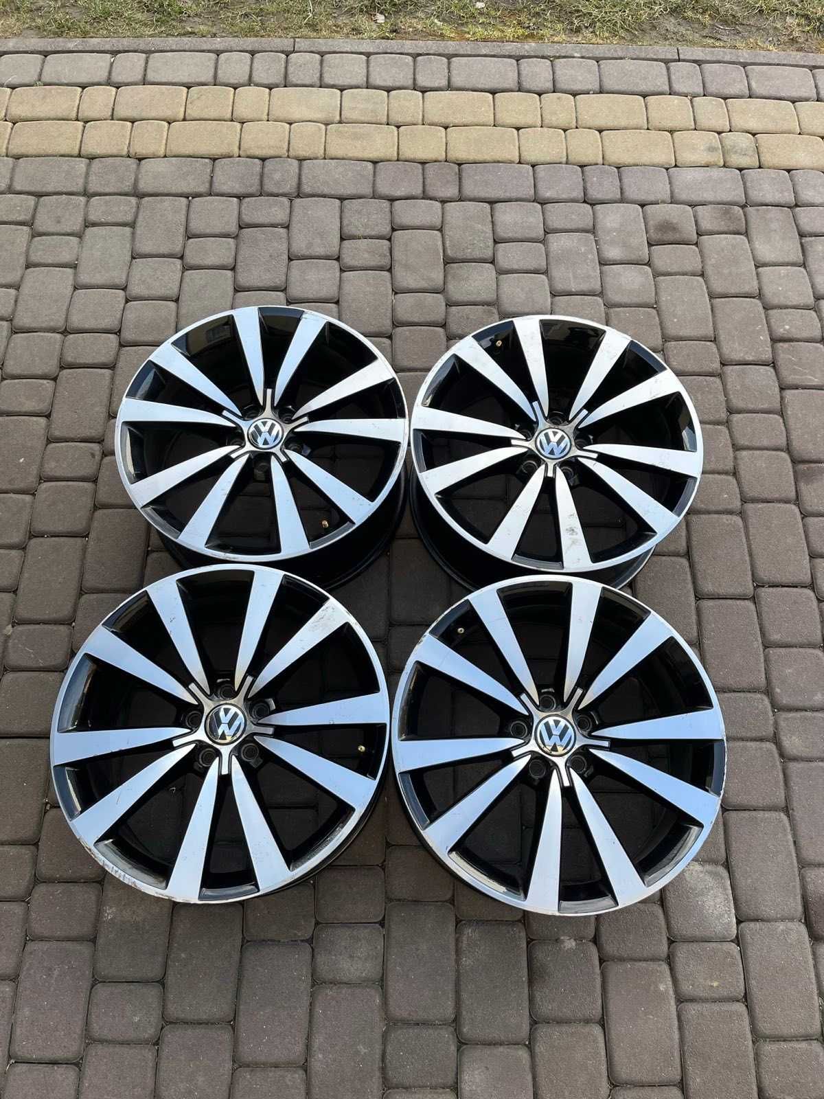 Oryginalne alufelgi Vw 5x112 19  R-LINE BICOLOR PASSAT CC BEETLE GOLF