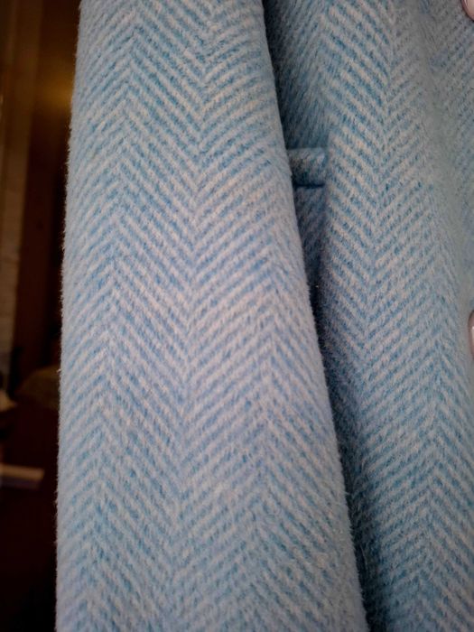 Пальто весняне, блакитне М, 46 розмір