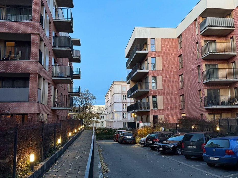 Gliwice, Ok. Politechniki, Pszczyńska. 2pokoje na nowym osiedlu. Garaż