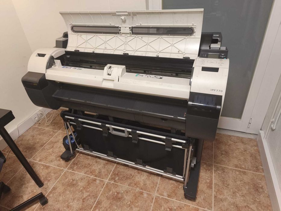 Impressora Canon IPF770