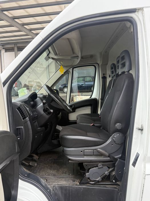 Peugeot boxer bluehdi 130 premium pa 335 L2H2