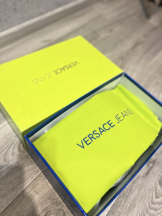 Кросовки/кеды VERSACE JEANS 35р