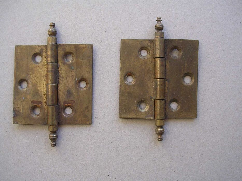 Stare zabytkowe mosiężne zawiasy