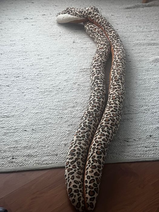 Плюшева іграшка змія