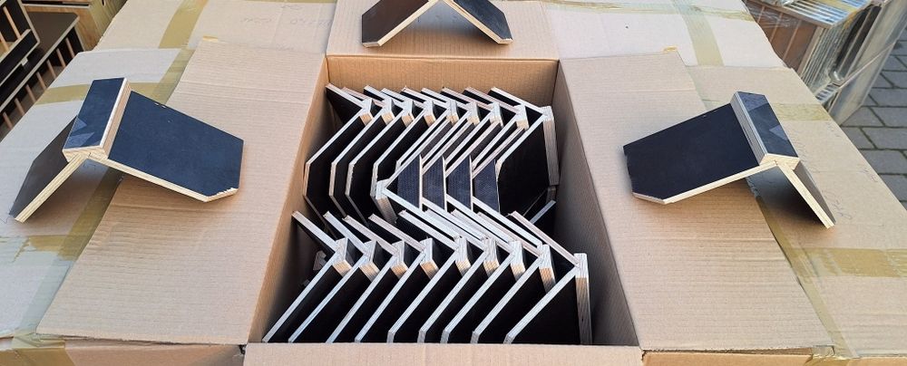 Siodełka, daszki, krokiewki dla gołębi.