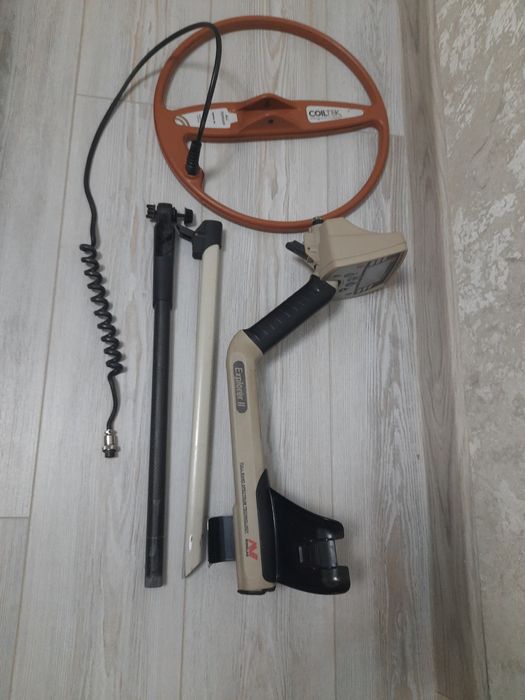 Minelab Explorer