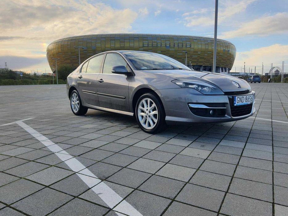 Renault LAGUNA 3 2.0 DCI salon Polska