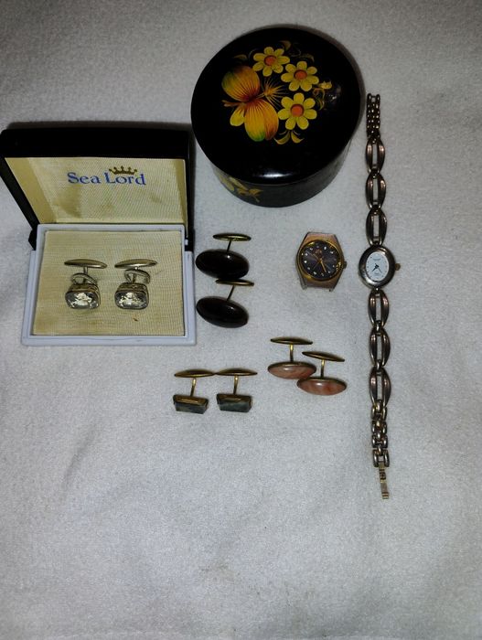 Продам часи все одним лотом