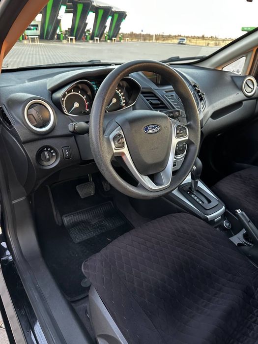 Продам Ford Fiesta SE