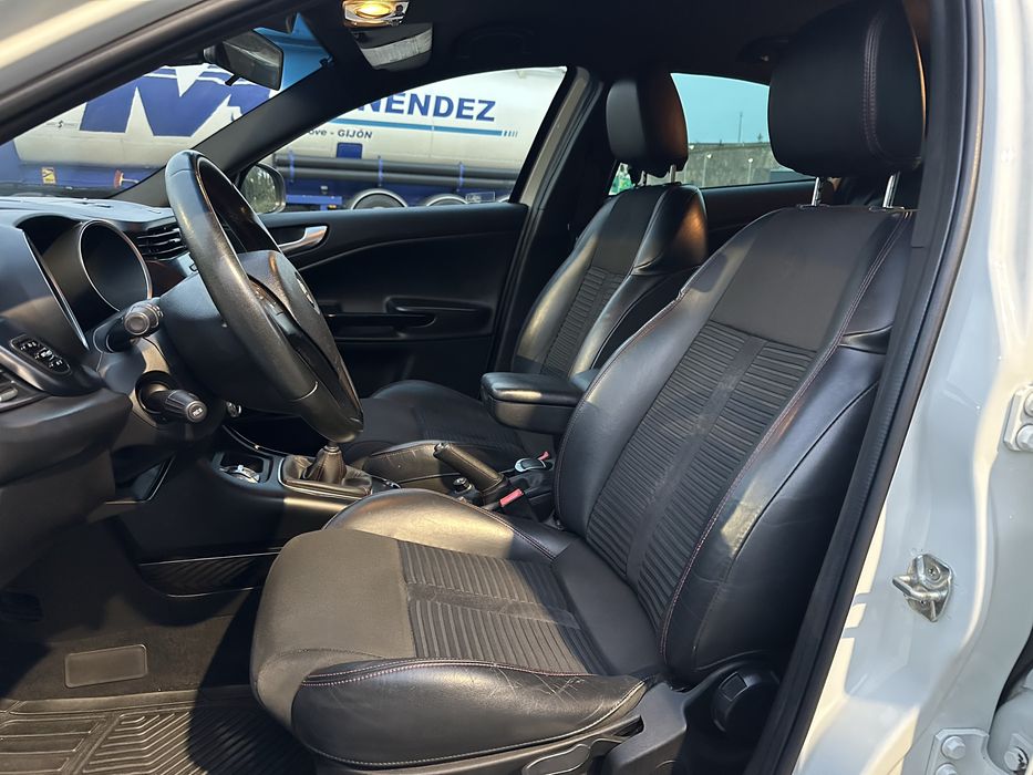 Alfa Romeo Giulietta 1.6 JTDm Nacional