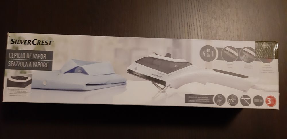 Escova a vapor nova, na caixa nunca utilizada da marca Silvercrest.