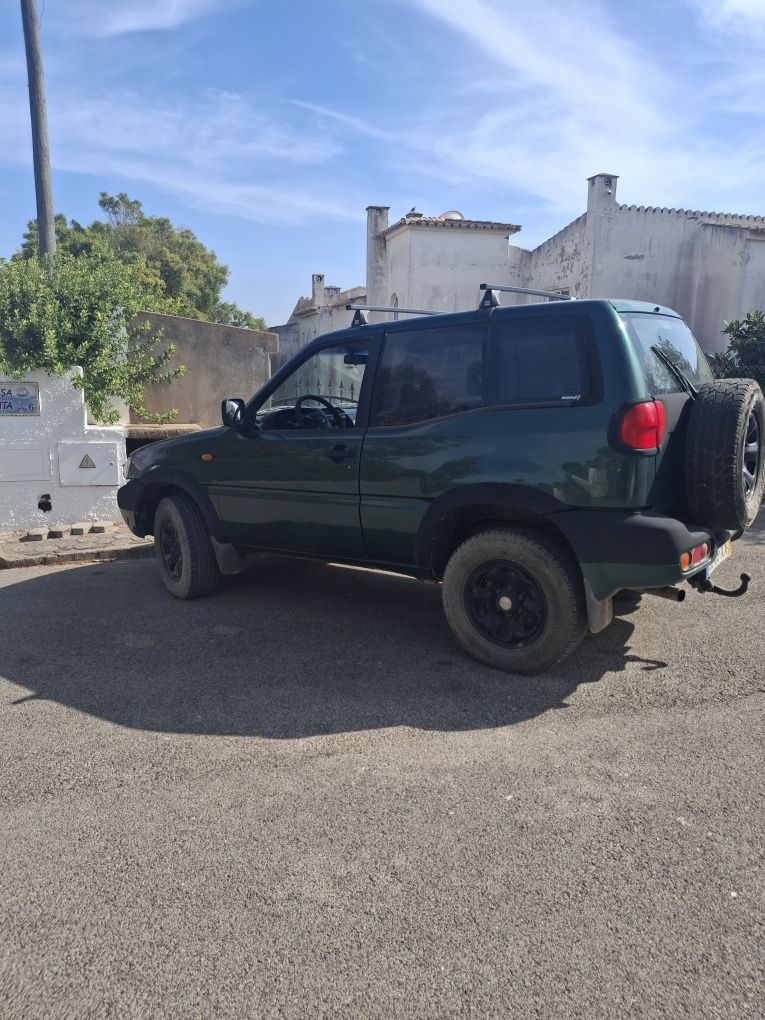 Nissan Terrano 2.7 Tdi