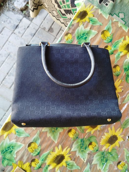 Продам новая Сумка Gucci