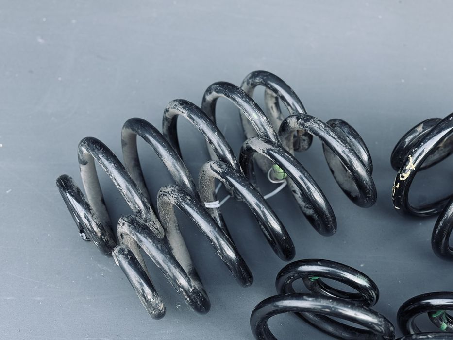 Пружини задні Ауді А6 С6 седан універсал пружина Audi A6 C6 розборка