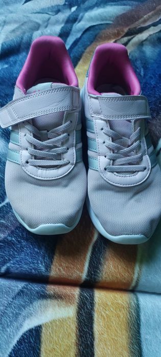 Buty dla dziewczynki adidas