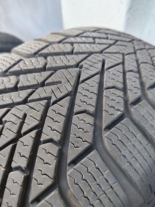 4x Pirelli winter 2 cinturato 215/55R17, 2022r, 7,5mm