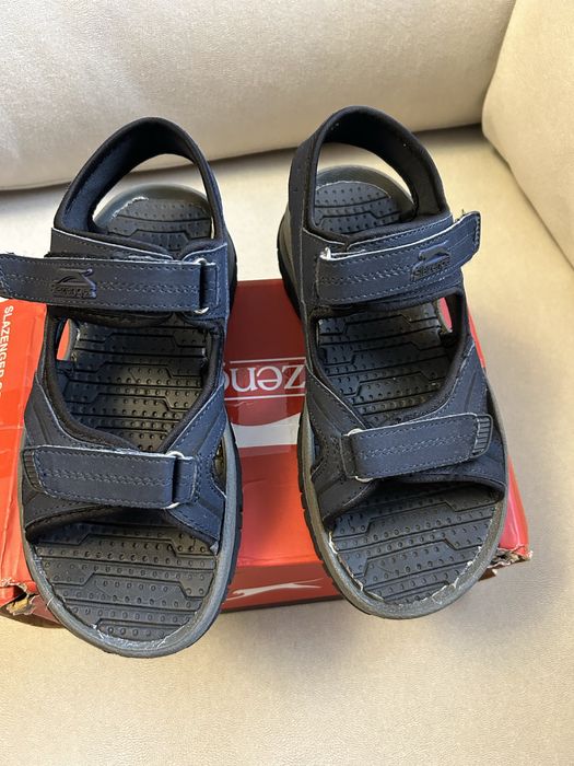 Босоніжки Slazenger 34 розміру