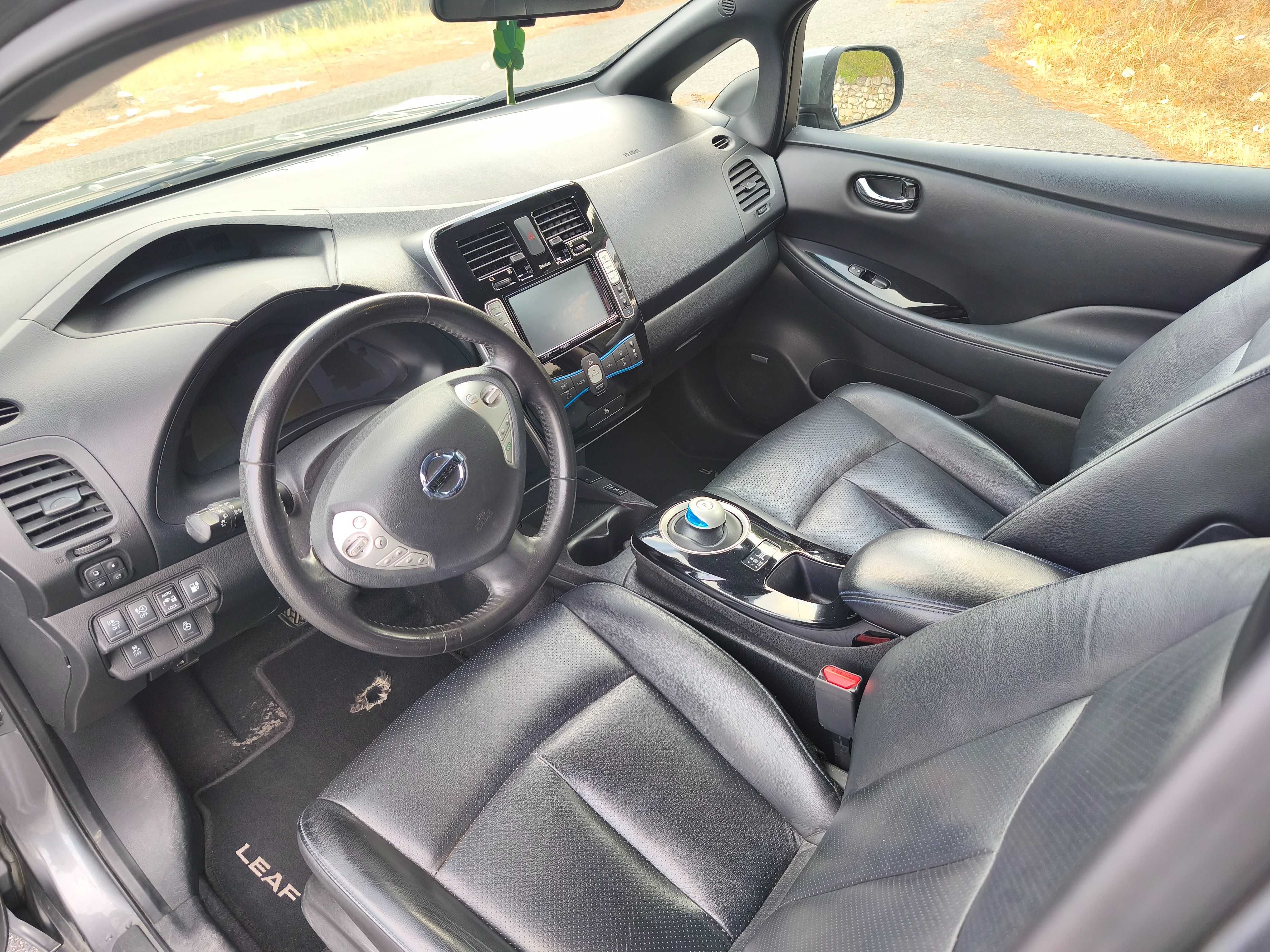 Nissan Leaf Acenta Tecna 30Kw