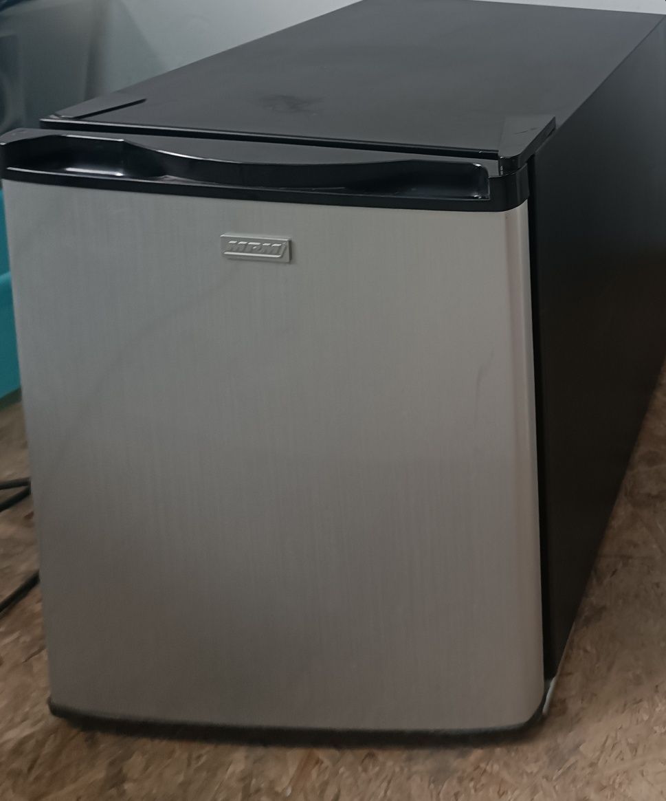 Mini Lodówka MPM 46 CJ Srebrna