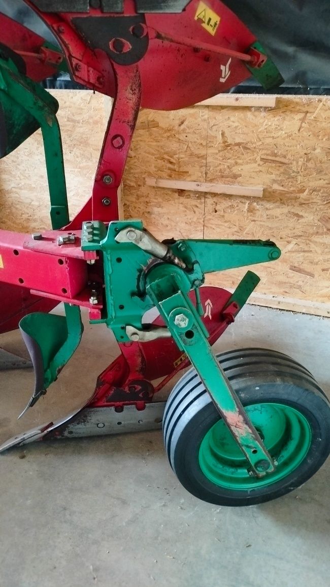 Pług Kverneland VX 100