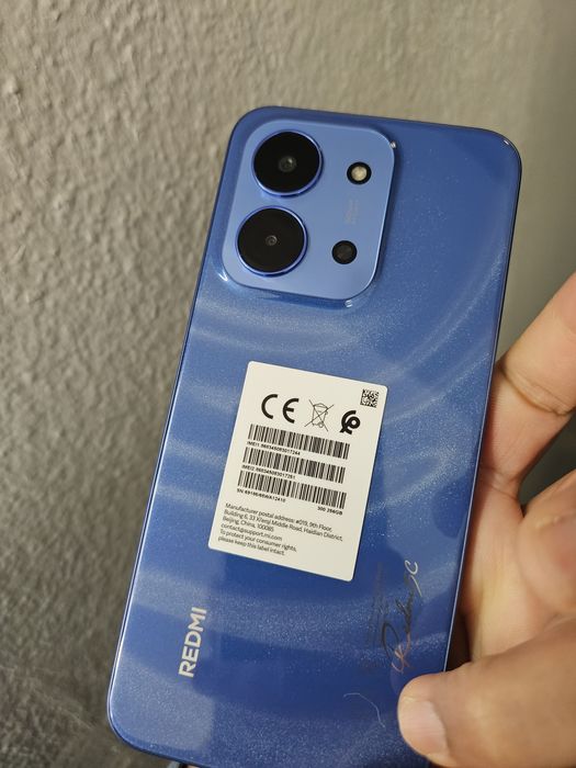 Redmi 15c..256/8+8gb