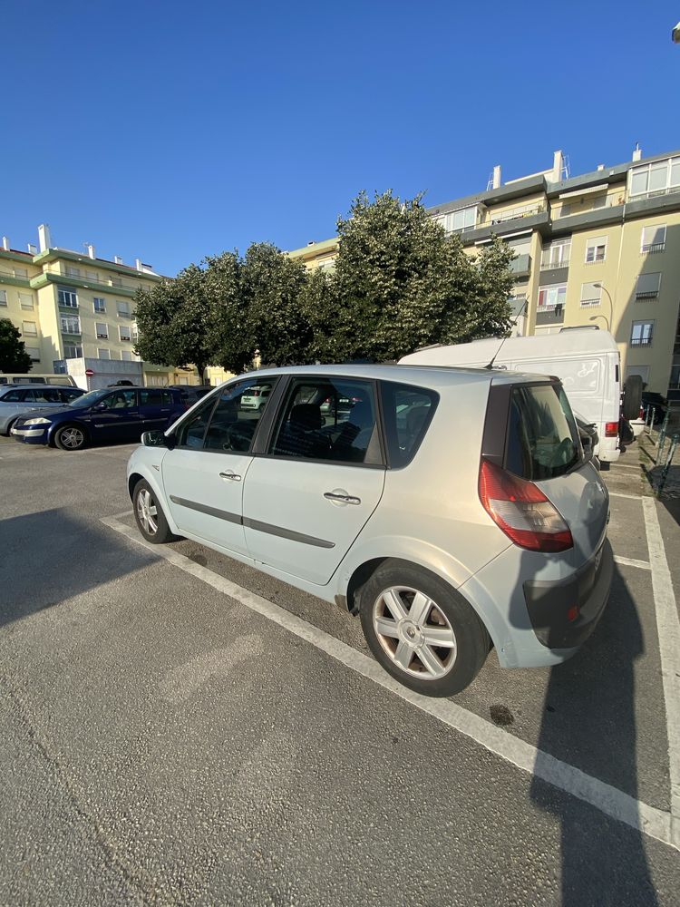 Renault scenic 2004