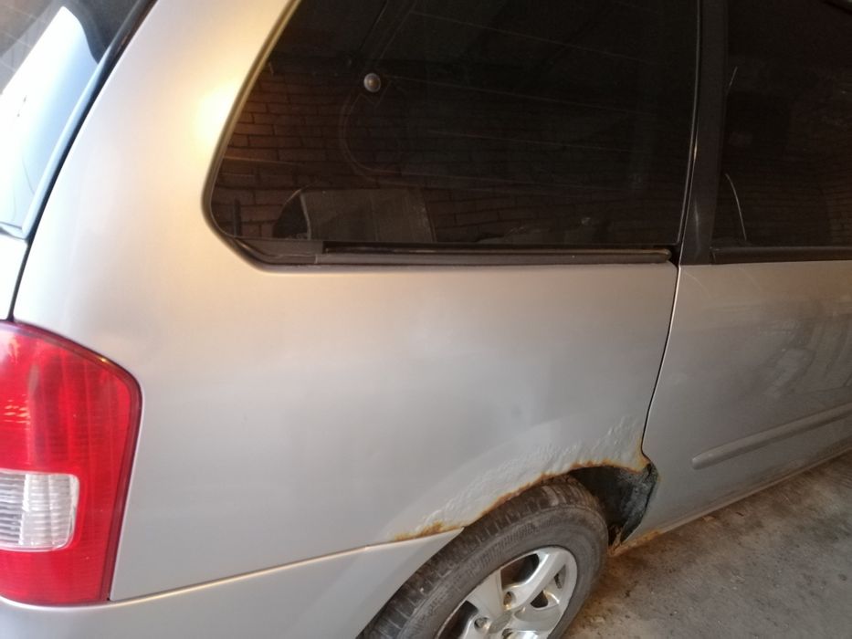 Продаж Mazda MPV 2002