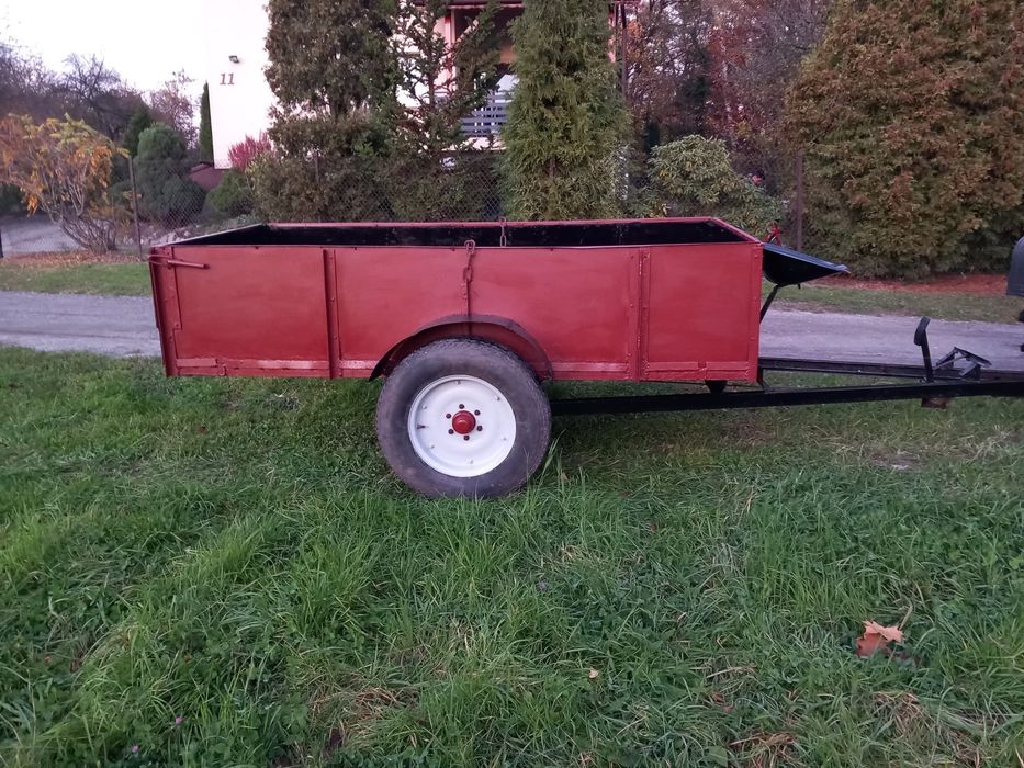 Przyczepa jednoosiowa