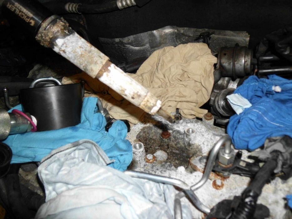 Wyciąganie zapieczonych wtryskiwaczy naprawa urwanych świec żarowych