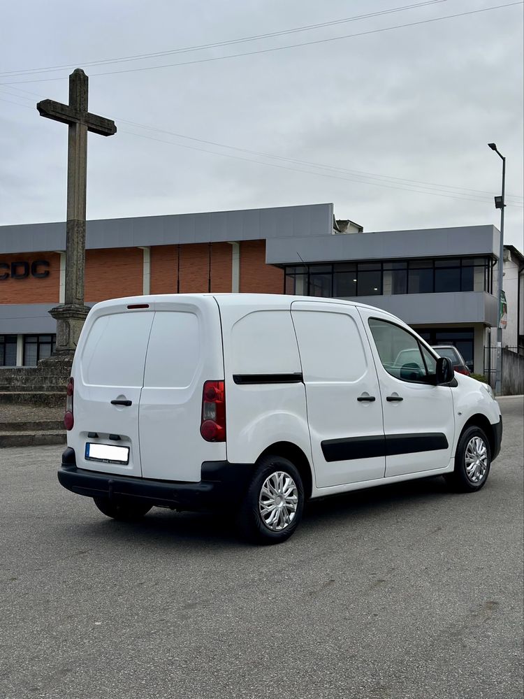 Peugeot Partner 2012   90cv