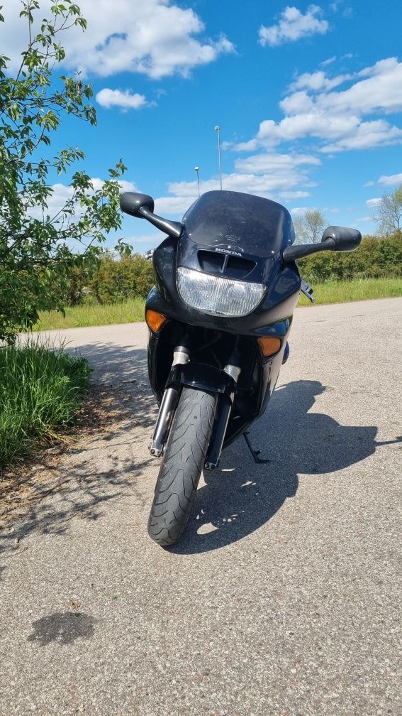 Honda CBR 1000F DUAL