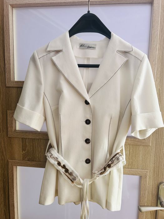 Bluzka i marynarka ze spodniami ecri komplet