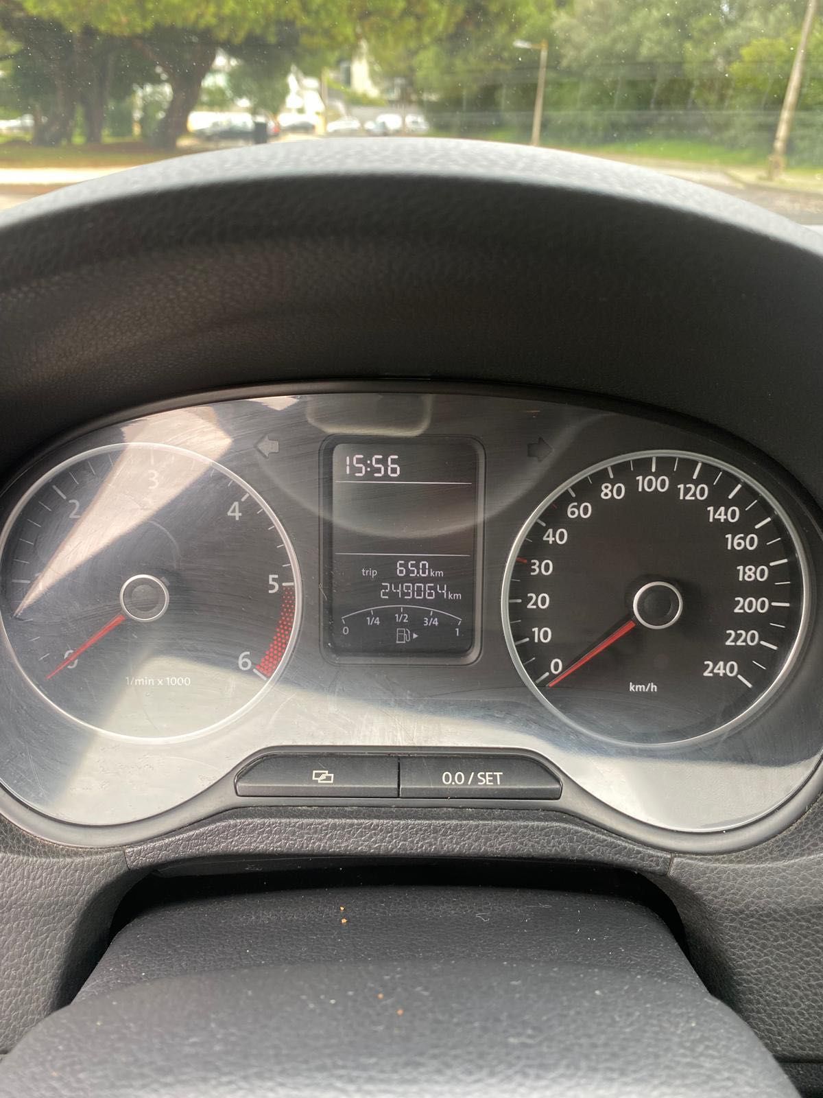 Vendo carro usado