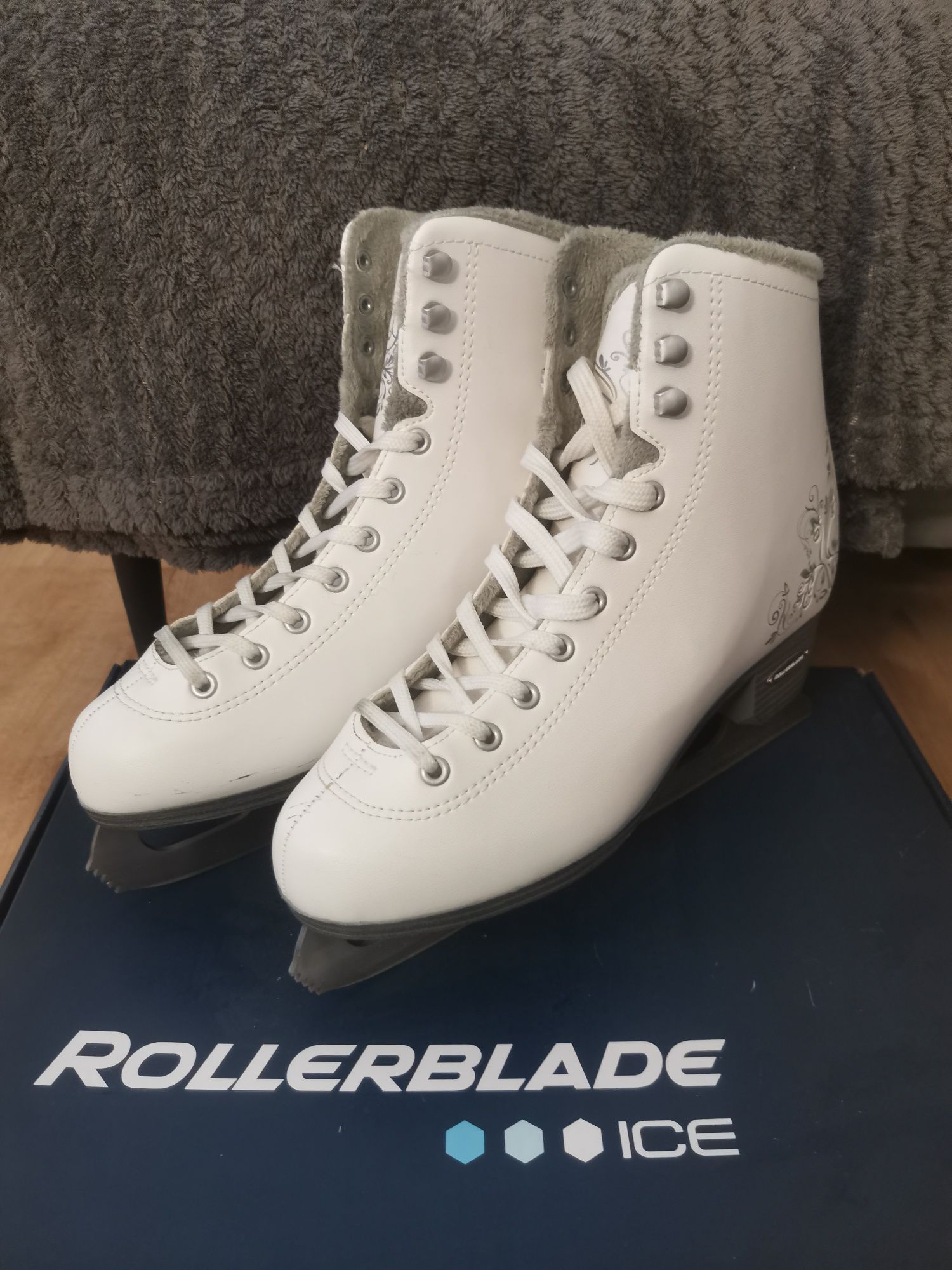 Łyżwy figurowe Rollerblade stella rozmiar 40.5