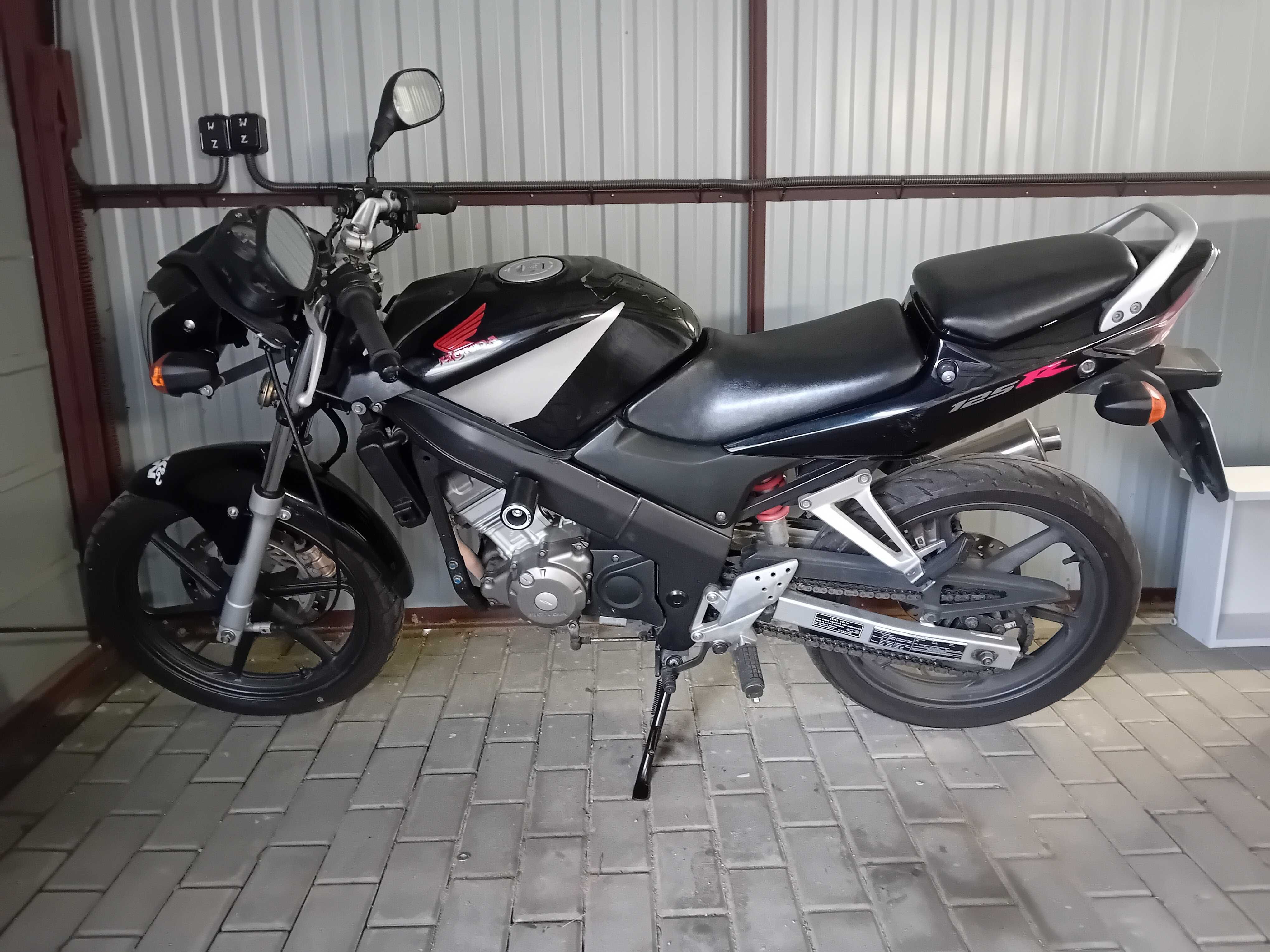 Sprzedam motor honda cbr 125